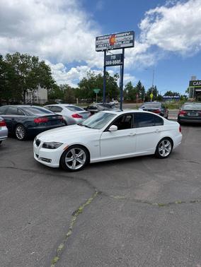 Alpine White 2010 BMW 335 335i 4dr Sedan