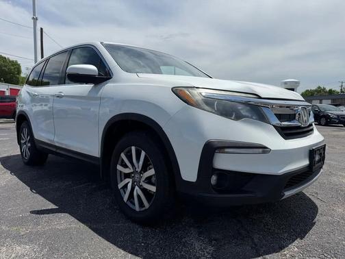 Platinum White Pearl 2021 Honda Pilot 2WD EX