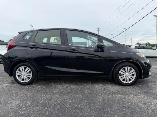 Crystal Black Pearl 2017 Honda Fit LX