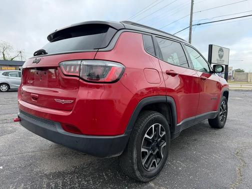 Redline Pearlcoat 2021 Jeep Compass Trailhawk