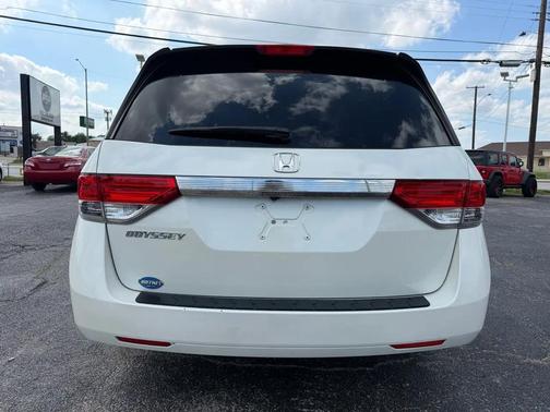 White Diamond Pearl 2014 Honda Odyssey EX-L
