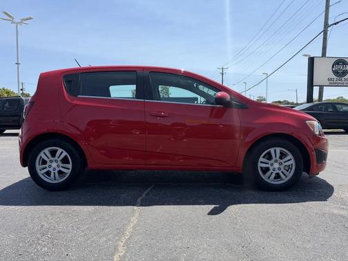 RED 2015 Chevrolet Sonic LT