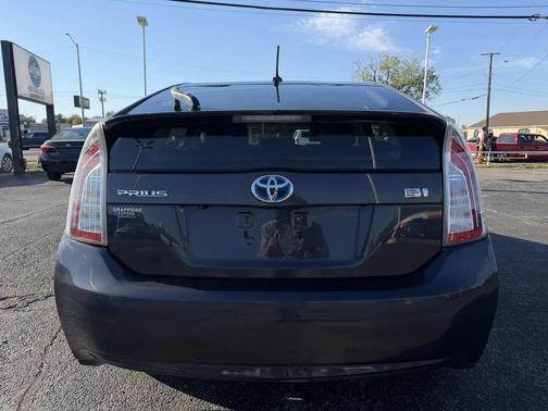 Winter Gray Metallic 2012 Toyota Prius Five