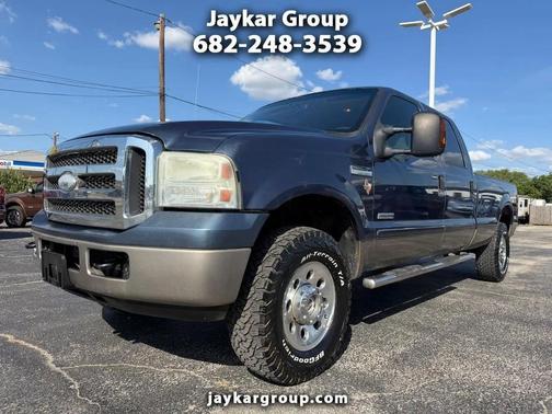 BLUE 2005 Ford F-250 XL Crew Cab