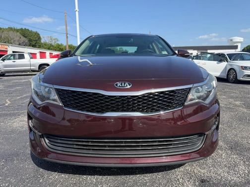 Sangria 2017 Kia Optima LX