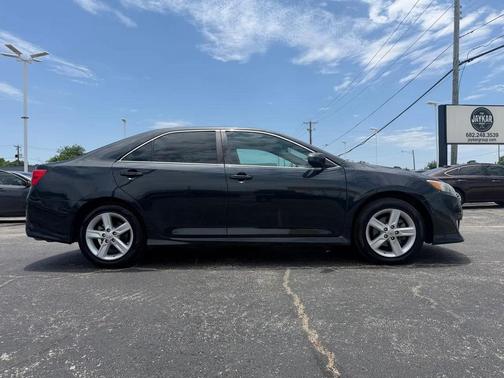 Cosmic Gray Mica 2013 Toyota Camry SE
