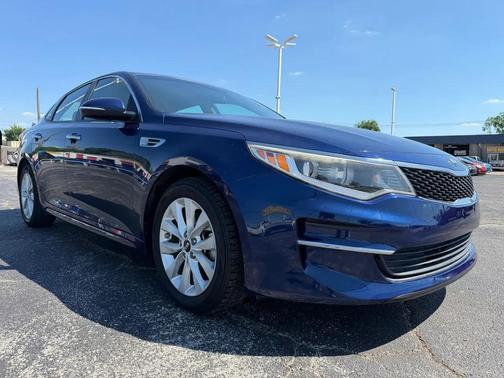 Horizon Blue 2017 Kia Optima LX