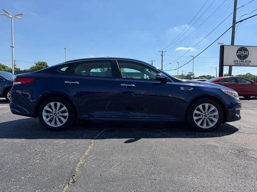 Horizon Blue 2017 Kia Optima LX