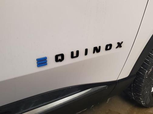 2025 Chevrolet Equinox EV RS