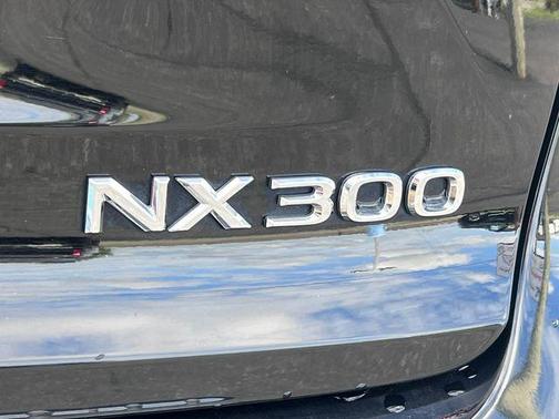 Obsidian 2019 Lexus NX 300 Base