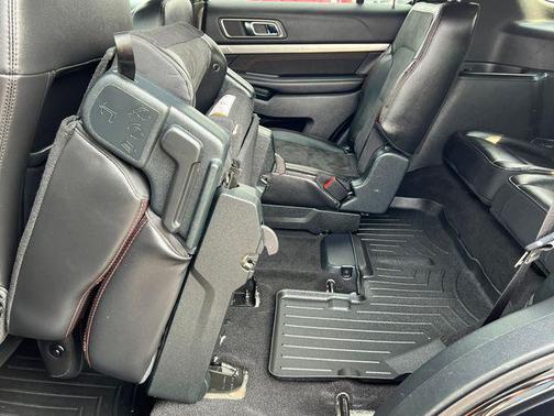 Shadow Black 2018 Ford Explorer XLT