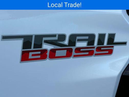Summit White 2024 Chevrolet Colorado Trail Boss