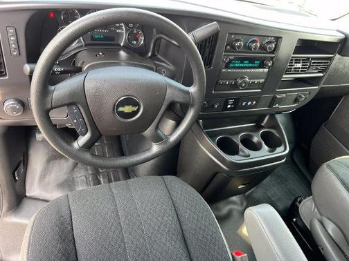 Summit White 2025 Chevrolet Express 2500 Work Van