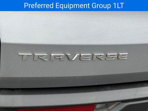 Sterling Gray Metallic 2024 Chevrolet Traverse LT