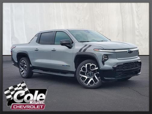 2025 Chevrolet Silverado EV RST