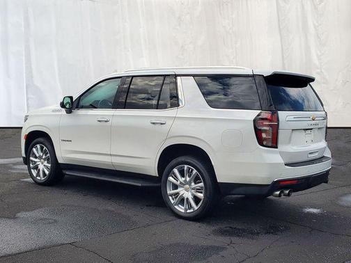 2023 Chevrolet Tahoe 4WD High Country