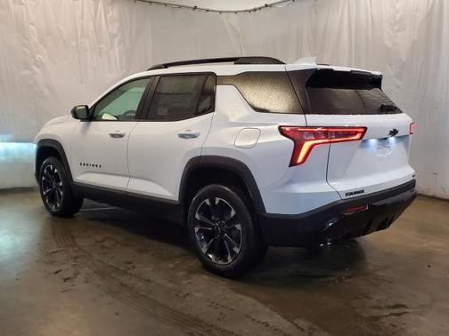 2026 Chevrolet Equinox FWD RS