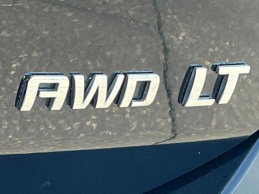 Mosaic Black Metallic 2024 Chevrolet Equinox 1LT