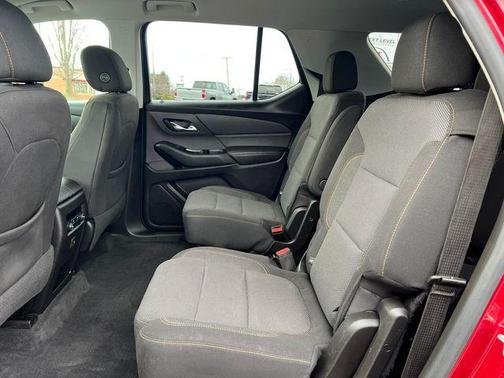 Cajun Red Tintcoat 2019 Chevrolet Traverse LT Cloth
