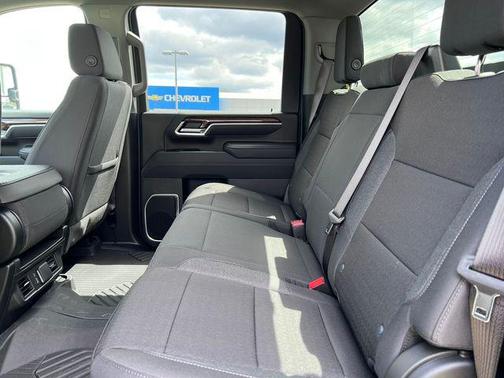 Sterling Gray Metallic 2026 Chevrolet Silverado 2500 LT
