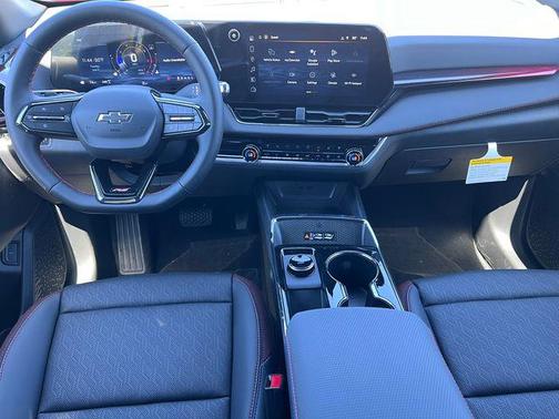 Radiant Red Tintcoat 2026 Chevrolet Equinox AWD RS