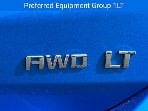 Riptide Blue Metallic 2024 Chevrolet Equinox 1LT
