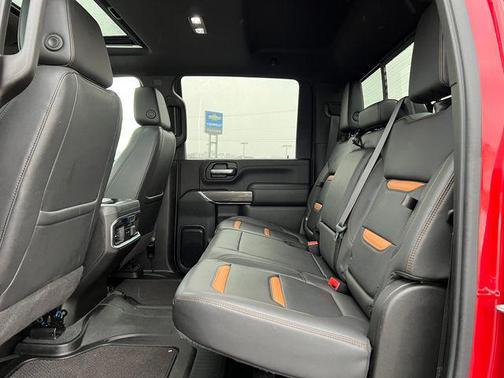 2021 GMC Sierra 2500 AT4