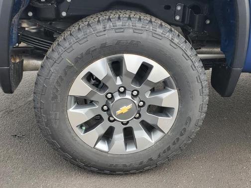 2025 Chevrolet Silverado 2500 Custom
