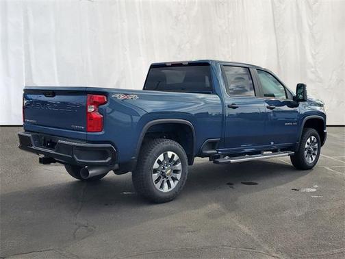 2025 Chevrolet Silverado 2500 Custom