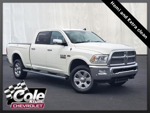 2018 RAM 2500 Laramie Crew Cab 4x4 6'4' Box
