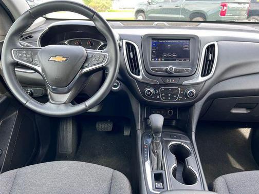 Sterling Gray Metallic 2024 Chevrolet Equinox 1LT