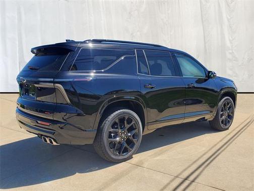 2025 Chevrolet Traverse RS