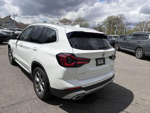 Alpine White 2023 BMW X3 xDrive30i