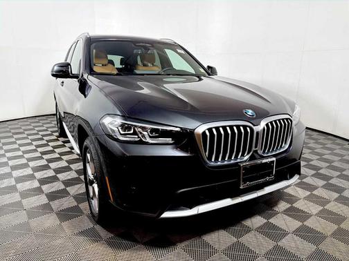 Dark Graphite Metallic 2024 BMW X3 xDrive30i