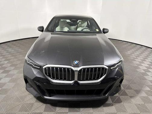 2026 BMW 540 i xDrive