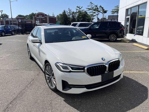 2023 BMW 530 i xDrive
