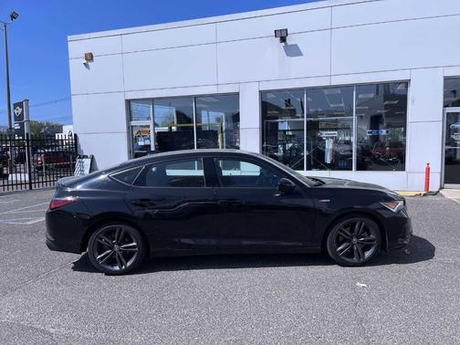 2023 Acura Integra w/A-Spec Package