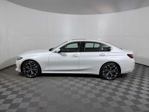 Mineral White Metallic 2025 BMW 330 i xDrive