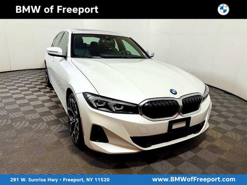 Mineral White Metallic 2025 BMW 330 i xDrive