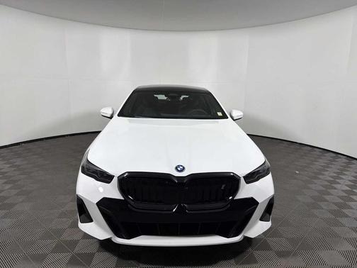 2026 BMW i5 xDrive40