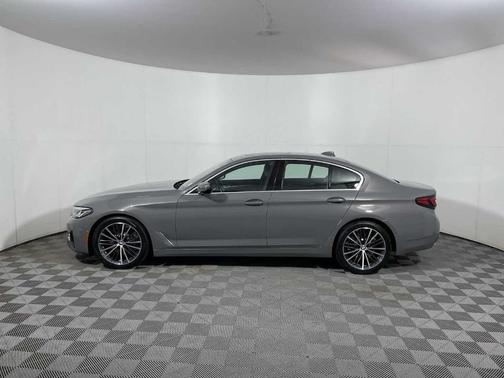 2022 BMW 530 i xDrive