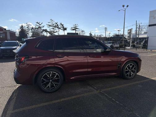 2024 BMW X3 M40i