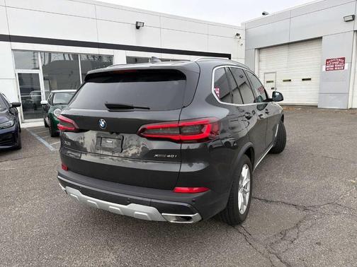 2023 BMW X5 xDrive40i