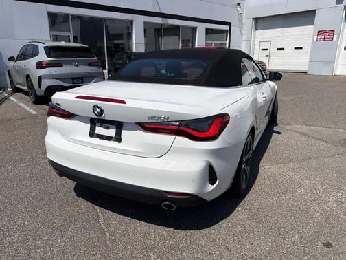 Alpine White 2022 BMW 430 i xDrive