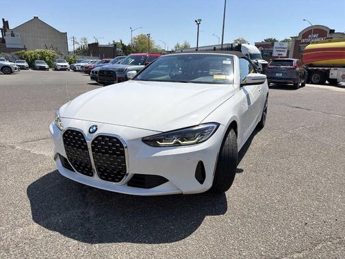 Alpine White 2022 BMW 430 i xDrive