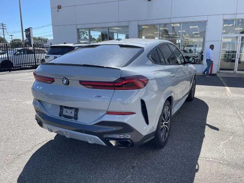 2024 BMW X6 xDrive40i