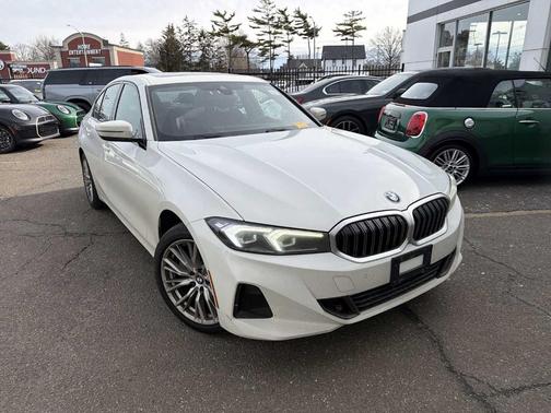 2023 BMW 330 i xDrive