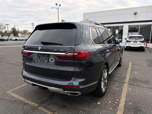 2019 BMW X7 xDrive40i