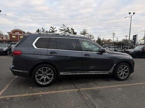 2019 BMW X7 xDrive40i
