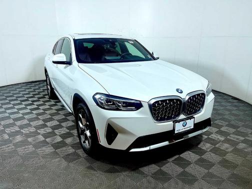 2022 BMW X4 xDrive30i